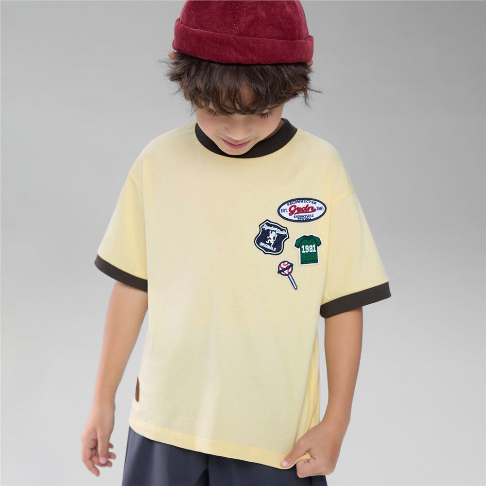 Giordano Kids' Relaxed Fit Multi-Badge Graphic Tee - Premium Tee