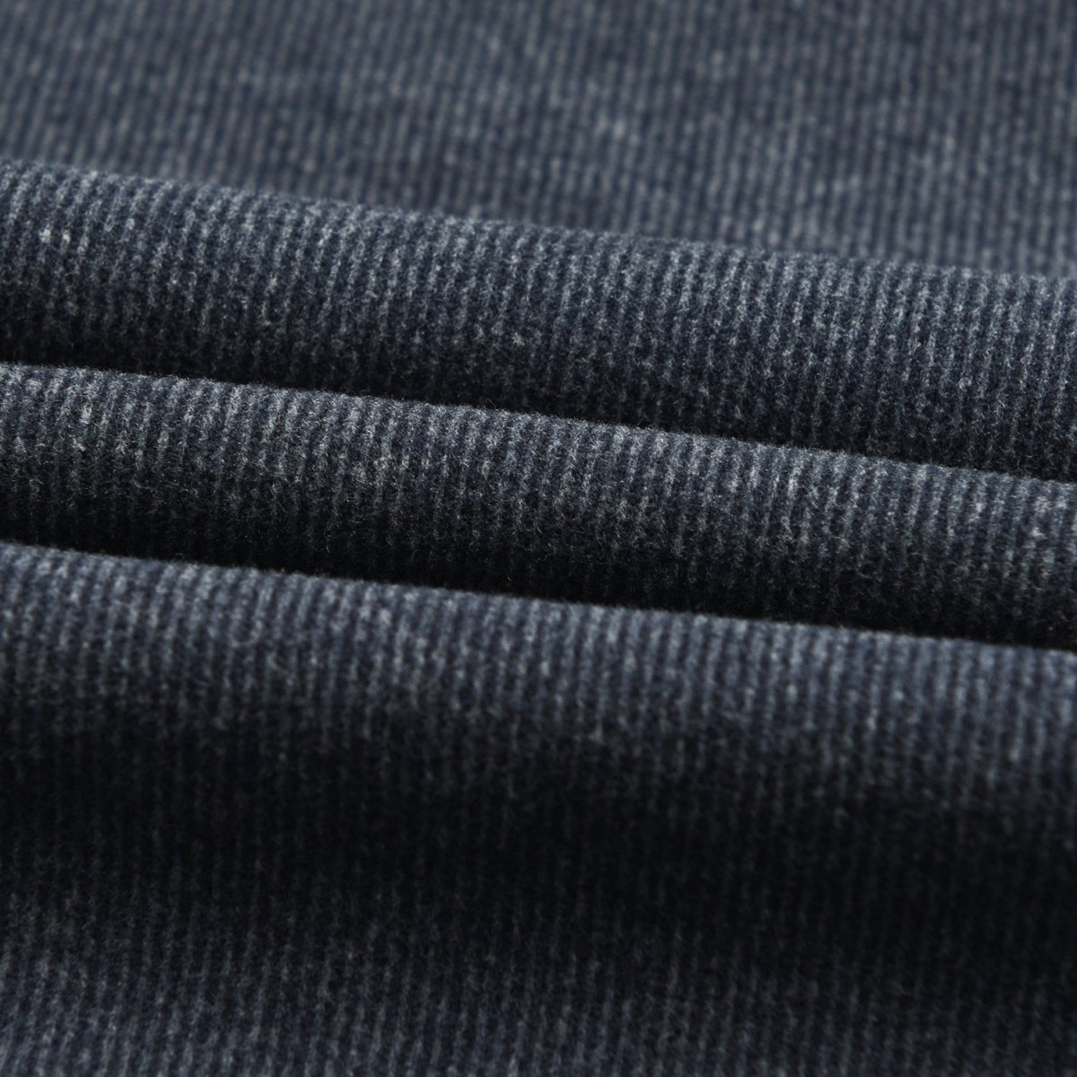 Giordano Kid's' Velour Crew Neck Long Sleeve Embroidery Tee - Premium Tee