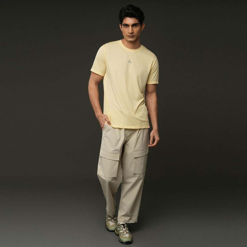 Giordano Men G-Motion Relaxed Taper Nylon Cargo Joggers - Premium Joggers