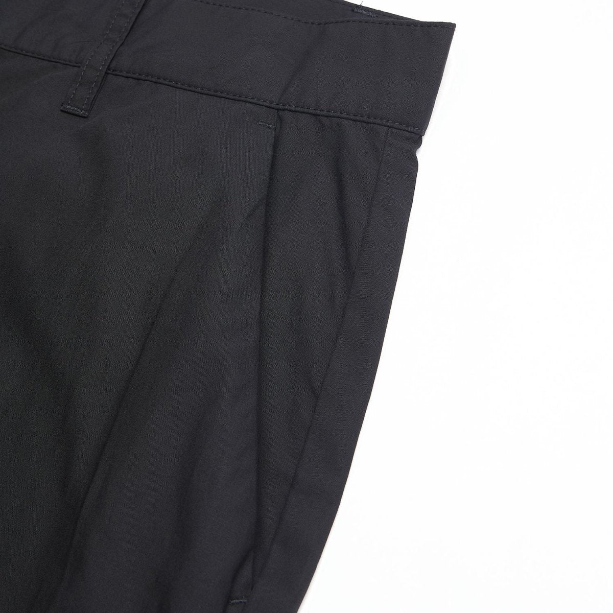 Giordano Men Loose Straight Cotton Poplin Khakis - Premium Pants