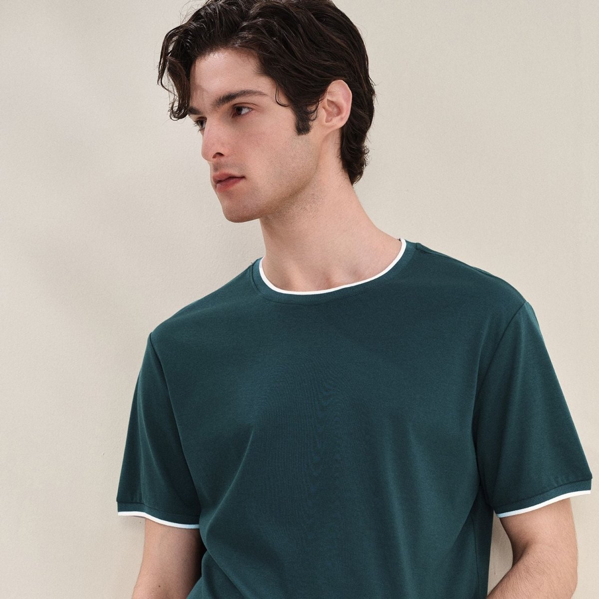 Giordano Men Regular Cotton Blend Tee - Premium Tee