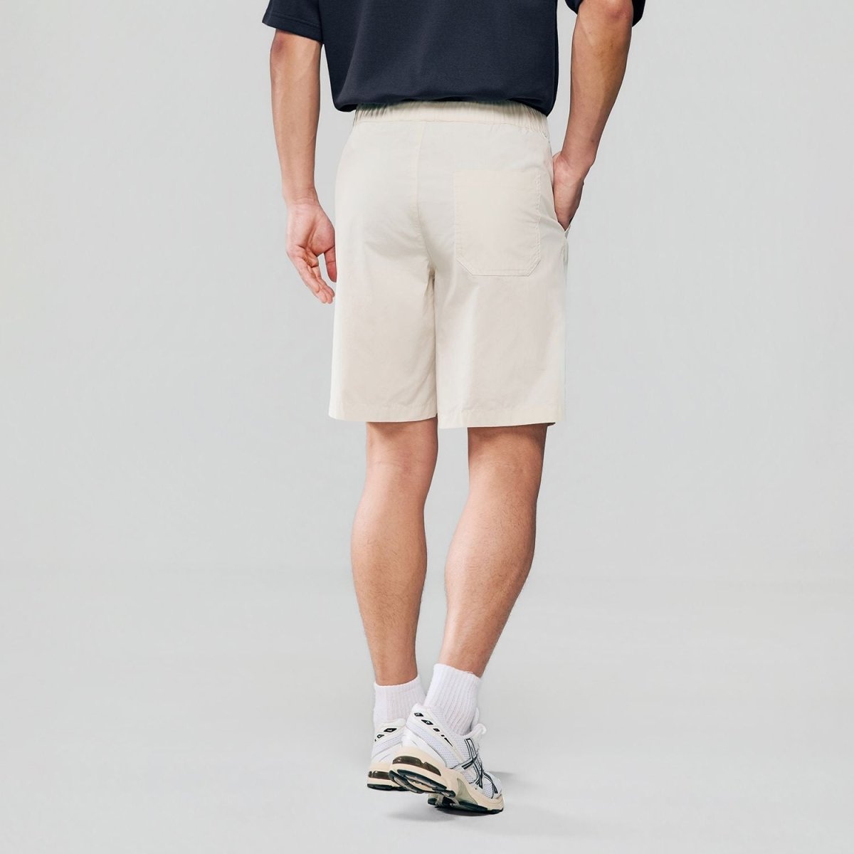 Giordano Men Regular Cotton Twill Elastic Shorts - first_variant_option_2 Premium Shorts for Giordano