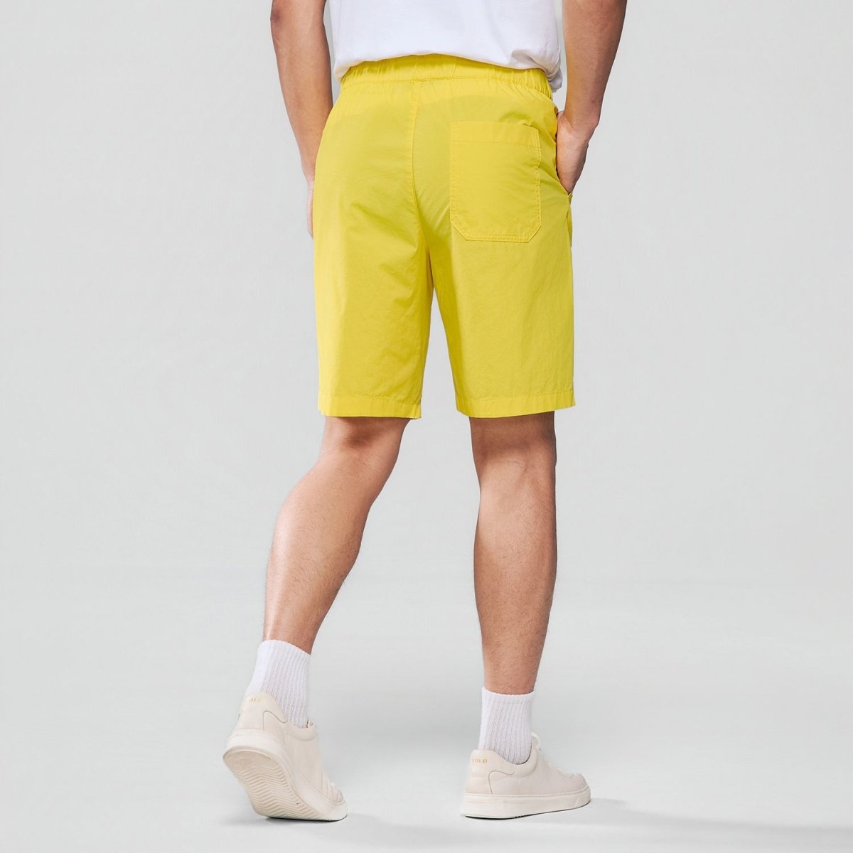 Giordano Men Regular Cotton Twill Elastic Shorts - first_variant_option_2 Premium Shorts for Giordano