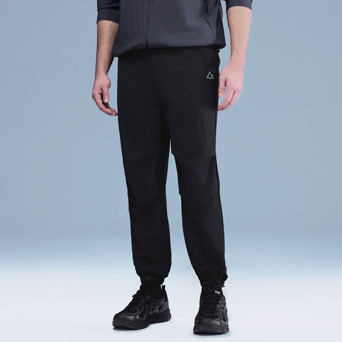 Giordano Men Regular Mid Rise Nylon Stretch Pants - first_variant_option_2 Premium Pants for Giordano
