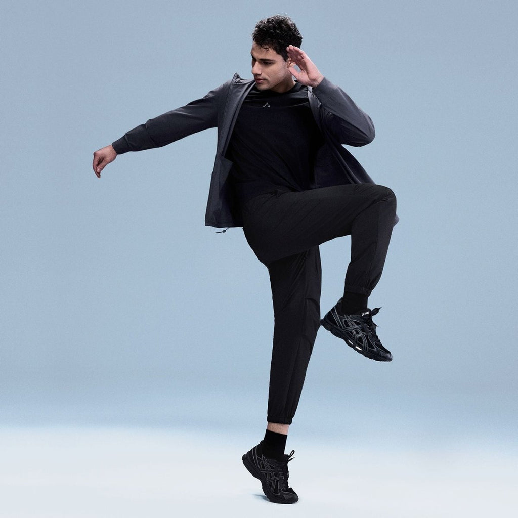 Giordano Men Regular Mid Rise Nylon Stretch Pants - first_variant_option_2 Premium Pants for Giordano