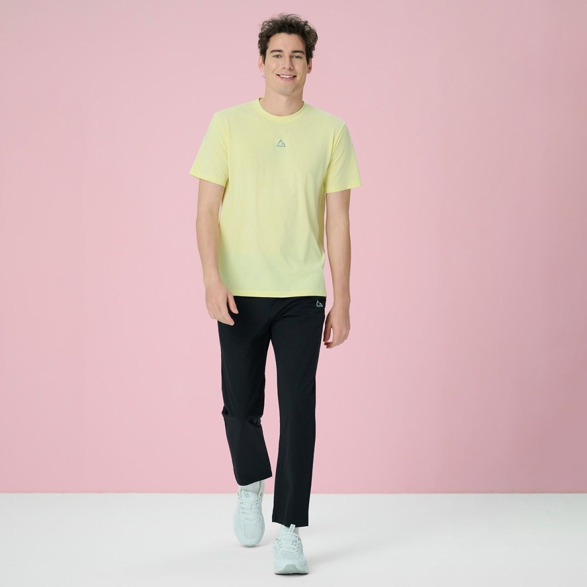 Giordano Men Regular Straight Nylon Stretch Joggers - Premium Joggers