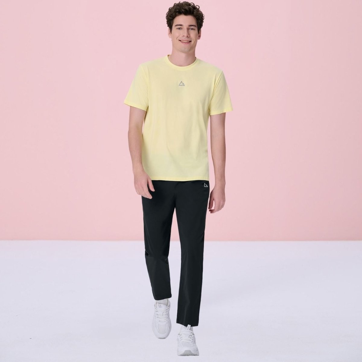 Giordano Men Regular Straight Nylon Stretch Joggers - Premium Joggers