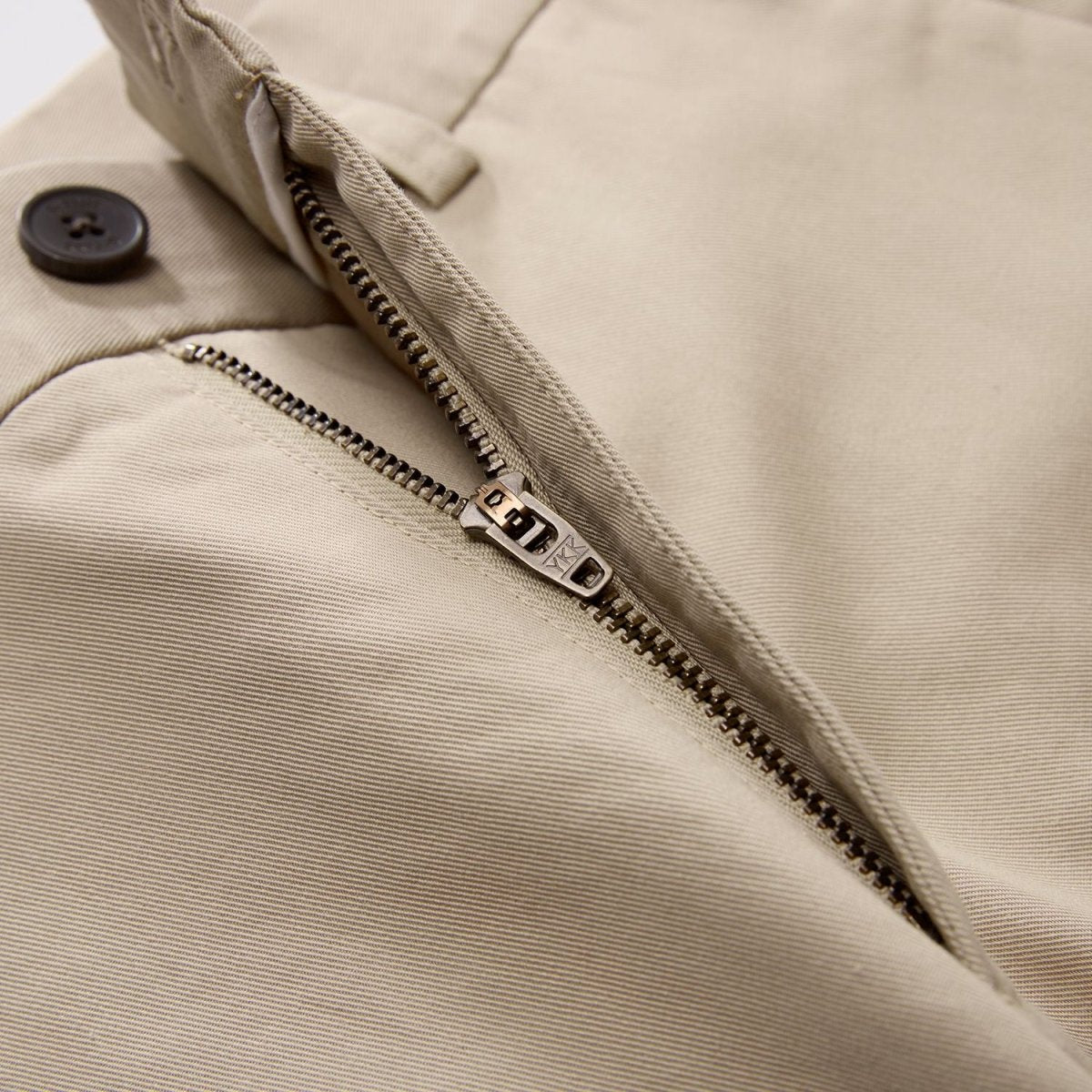 Giordano Men Regular Tencel Cotton Khaki Pants - first_variant_option_2 Premium Pants for Giordano