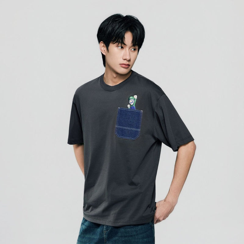Giordano Men Relaxed Luigi Pocket Printed Tee - first_variant_option_2 Premium Print Tee for Giordano