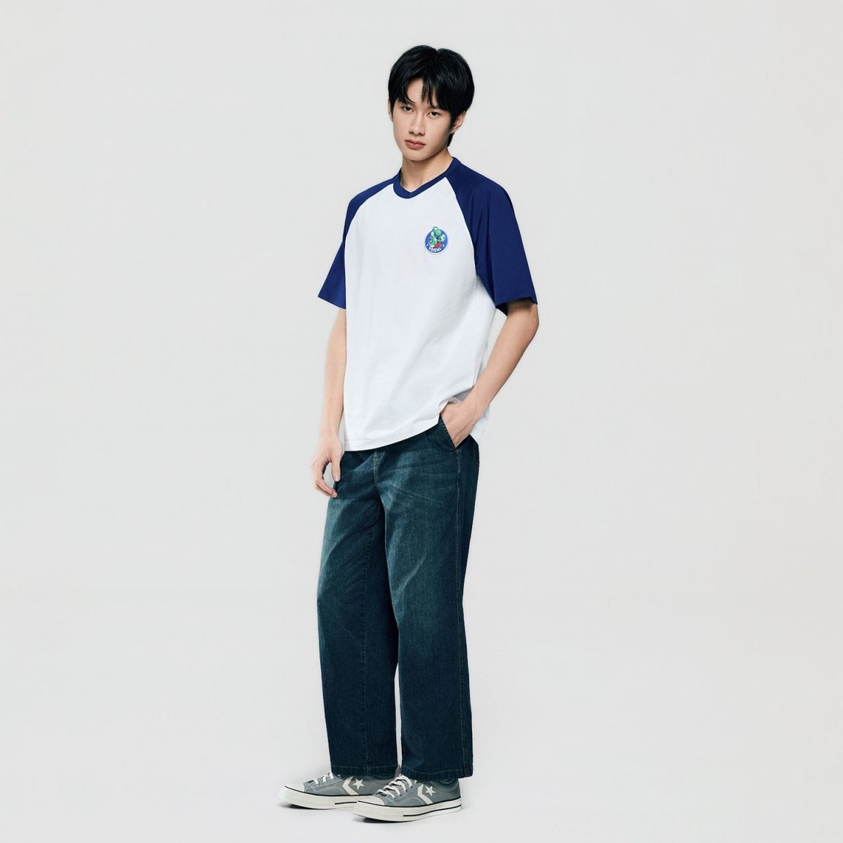 Giordano Men Relaxed Mario Raglan Printed Tee - Premium Print Tee