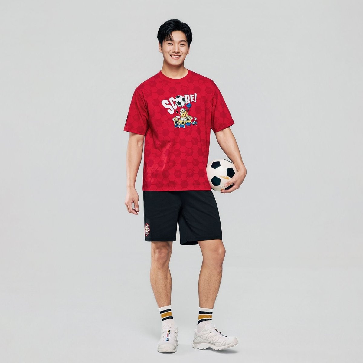 Giordano Men Relaxed Minions World Cup Tee - first_variant_option_2 Premium Print Tee for Giordano