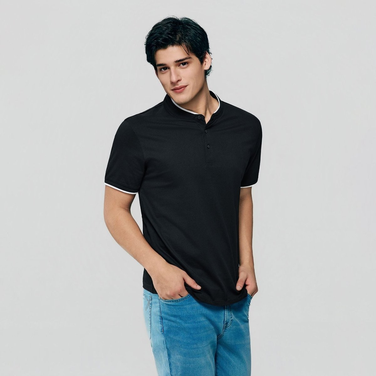 Giordano Men Slim Cotton Henley Graphic Tee - first_variant_option_2 Premium Tee for Giordano