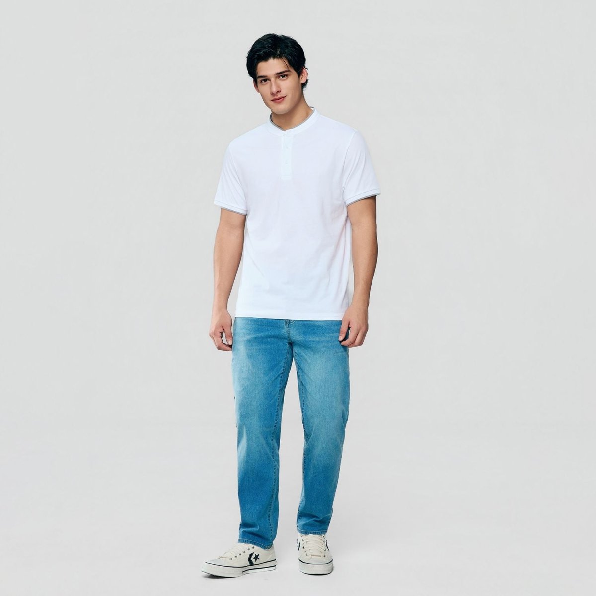 Giordano Men Slim Cotton Henley Graphic Tee - first_variant_option_2 Premium Tee for Giordano