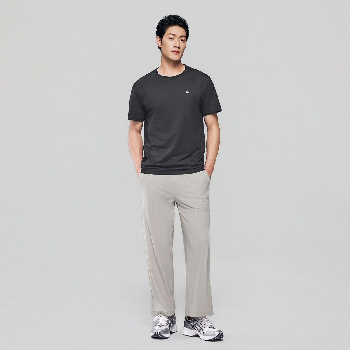 Giordano Men Slim Quick Dry G - Motion Jersey Tee - first_variant_option_2 Premium Tee for Giordano