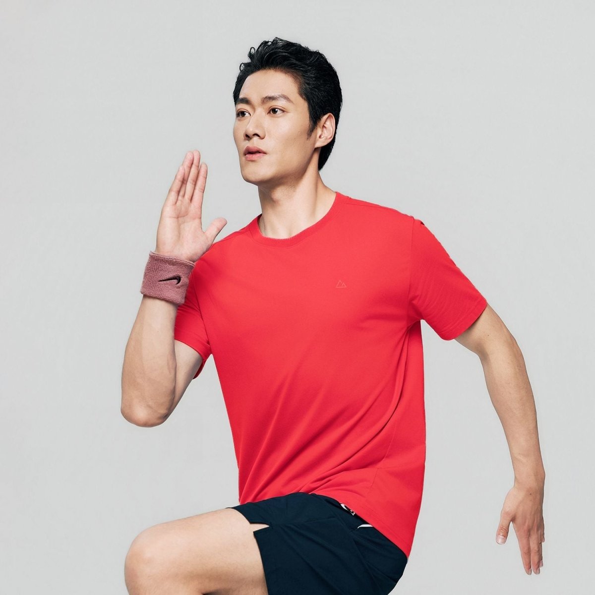 Giordano Men Slim Quick Dry G - Motion Jersey Tee - first_variant_option_2 Premium Tee for Giordano