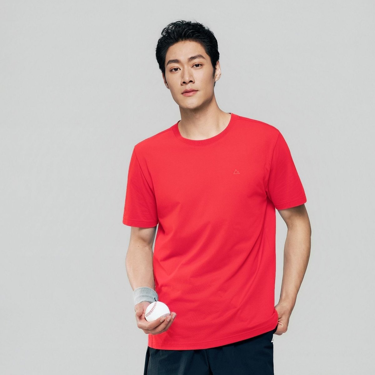 Giordano Men Slim Quick Dry G - Motion Jersey Tee - first_variant_option_2 Premium Tee for Giordano