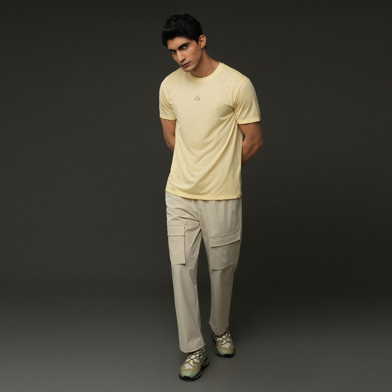 Giordano Men Slim Ultralight G - Motion Jacquard Tee - first_variant_option_2 Premium Tee for Giordano