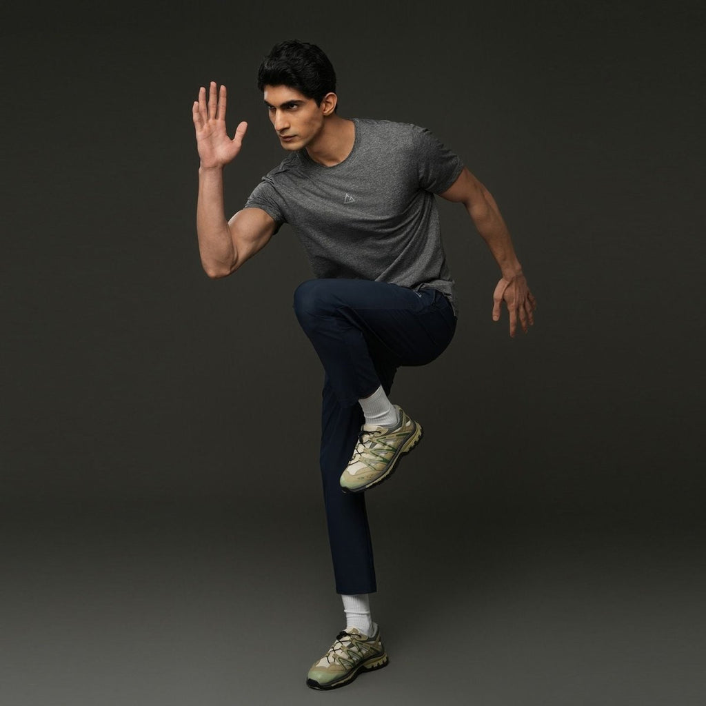 Giordano Men Slim Ultralight G - Motion Jacquard Tee - first_variant_option_2 Premium Tee for Giordano