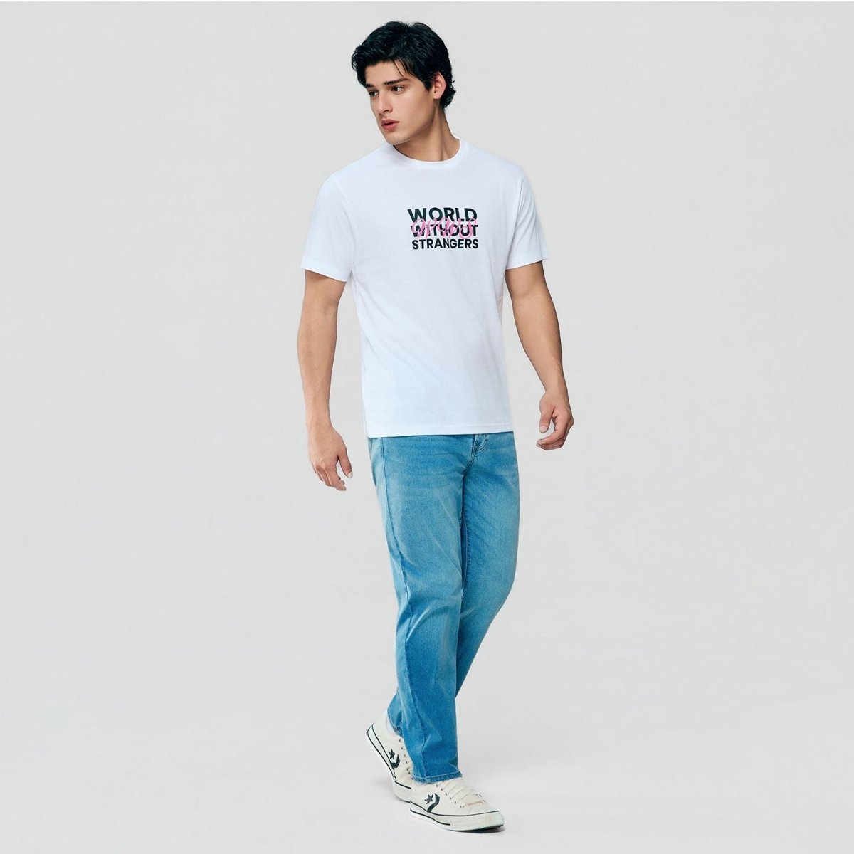 Giordano Men Slim World Without Strangers Print Tee - Premium Print Tee