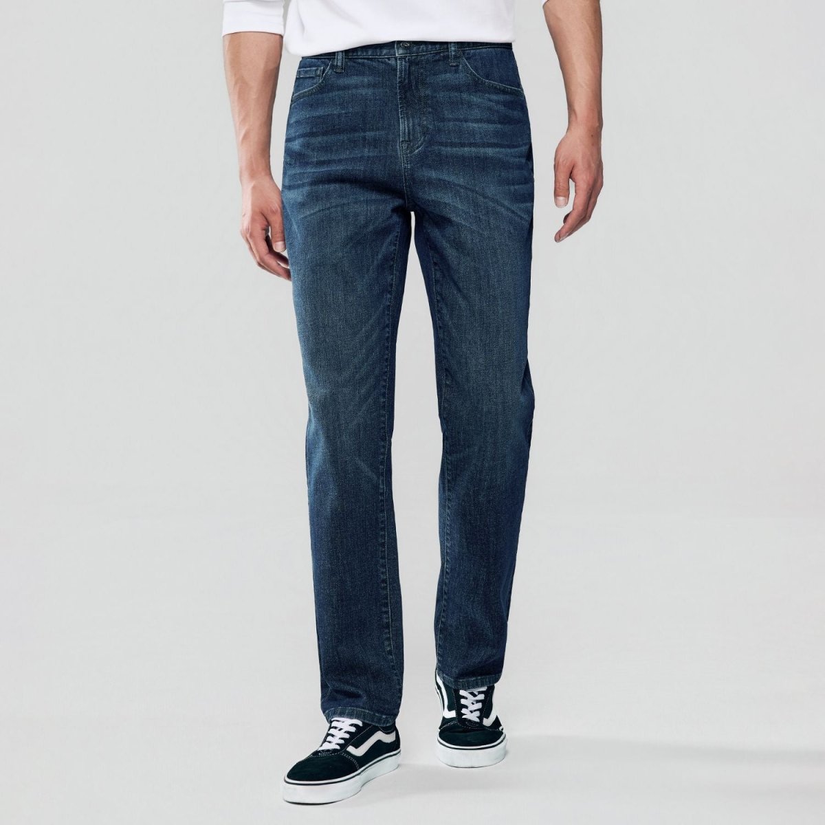Giordano Men's Comfort Stretch Denim Regular Tapered 2.0 Jeans - Premium Jeans