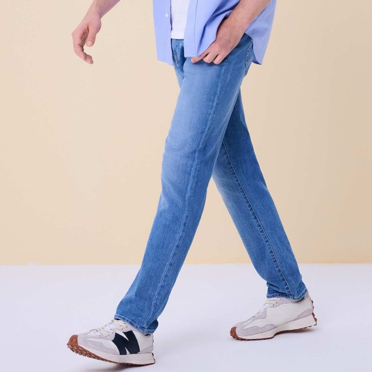 Giordano Men's Comfort Stretch Denim Regular Tapered 2.0 Jeans - Premium Jeans