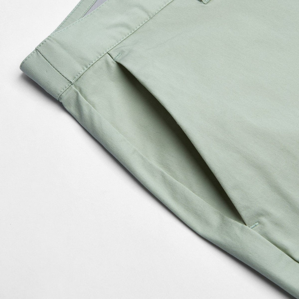 Giordano Men's Cool Touch Hidden Comfort Bermuda Shorts - Premium Shorts