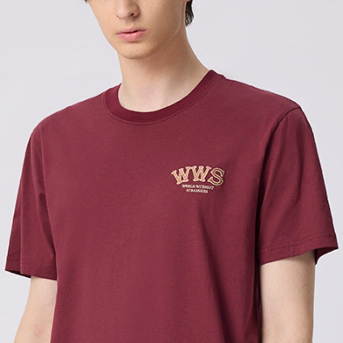 Giordano Men's Cotton Jersey Crewneck Short Sleeve Slim Fit Wws Print Tee - Premium Print Tee