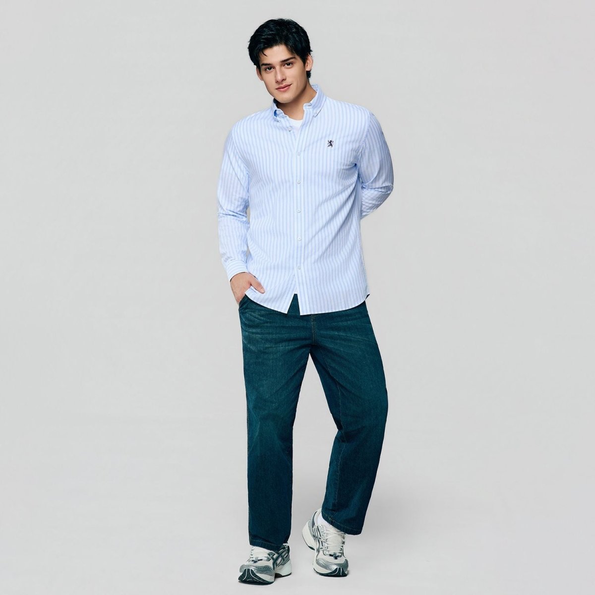 Giordano Men’s Cotton Slim Oxford Shirt with Embroidery - Premium Shirts