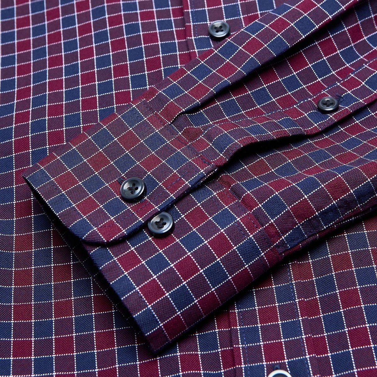 Giordano Men’s Cotton Slim Oxford Shirt with Embroidery - Premium Shirts
