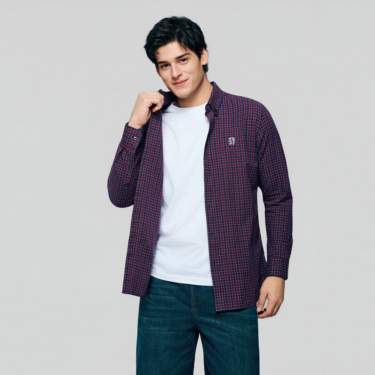 Giordano Men’s Cotton Slim Oxford Shirt with Embroidery - Premium Shirts