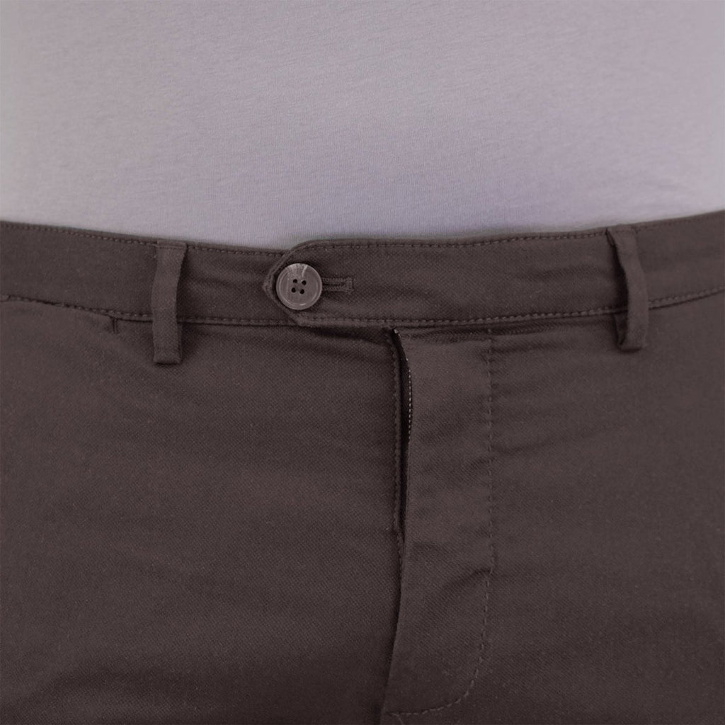 Giordano Men's Cotton Spandex Twill Low Rise Slim Fit Khakis - Premium Pants
