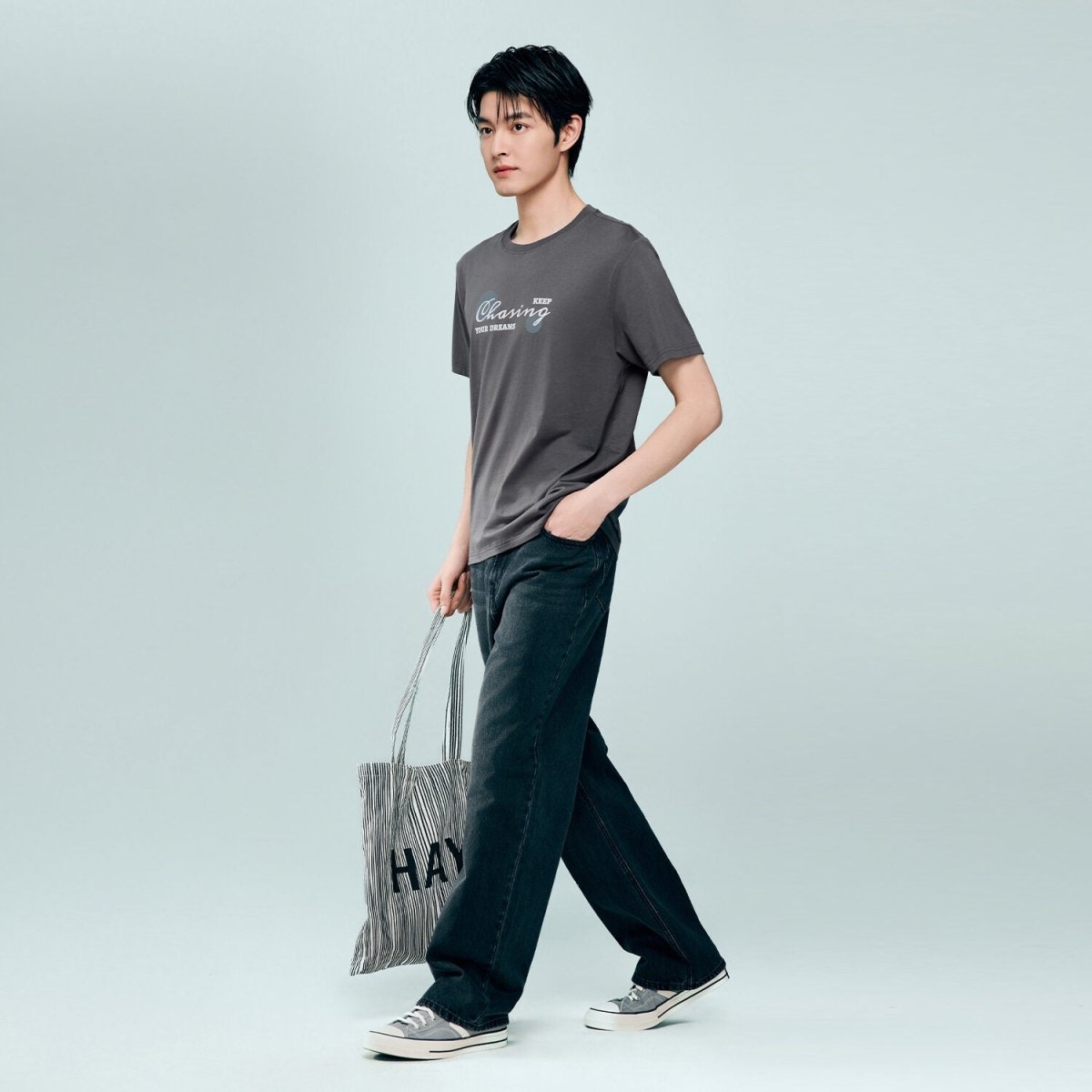 Giordano Men's Crew-Neck Graphic Tee | Online Exclusive - Premium Print Tee