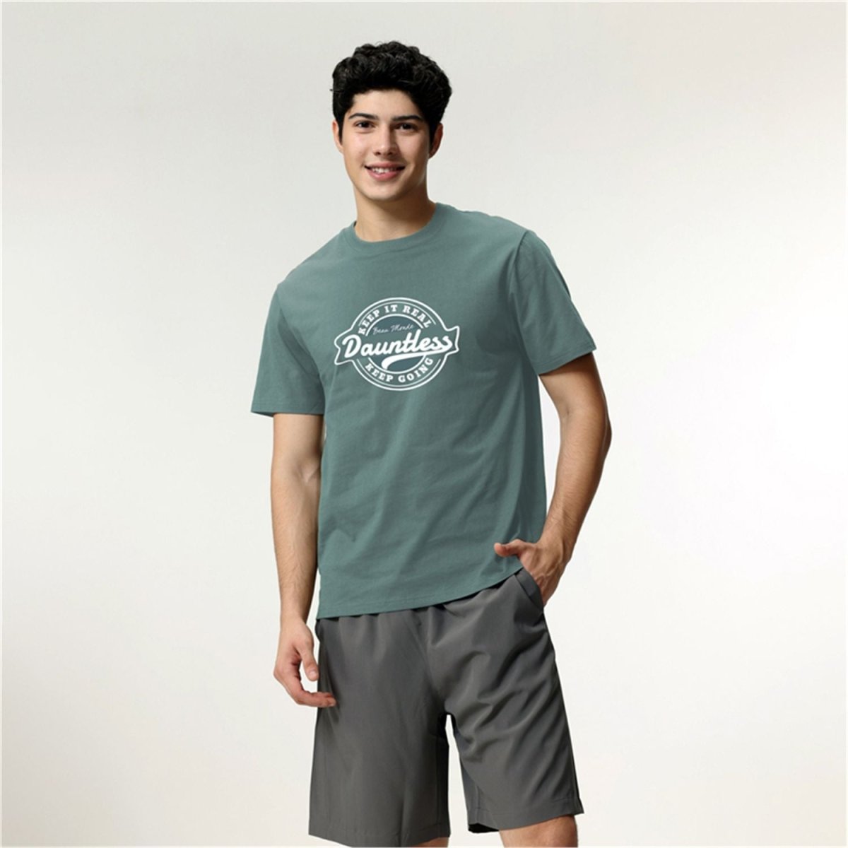 Giordano Men's Crew Neck Regular Fit Print Tee | Online Exclusive - Premium Print Tee
