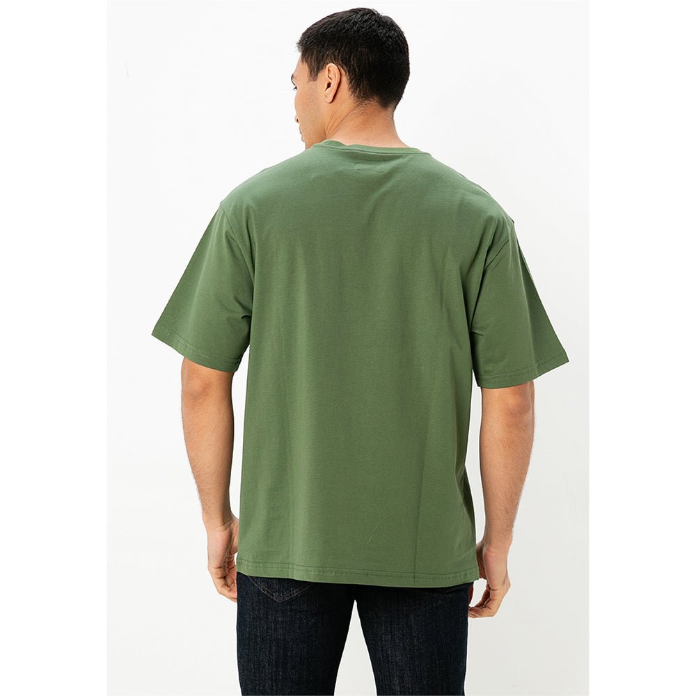 Giordano Men's Crew Neck Short Sleeve Relaxed Fit Classic Logo Print Tee - Premium Print Tee