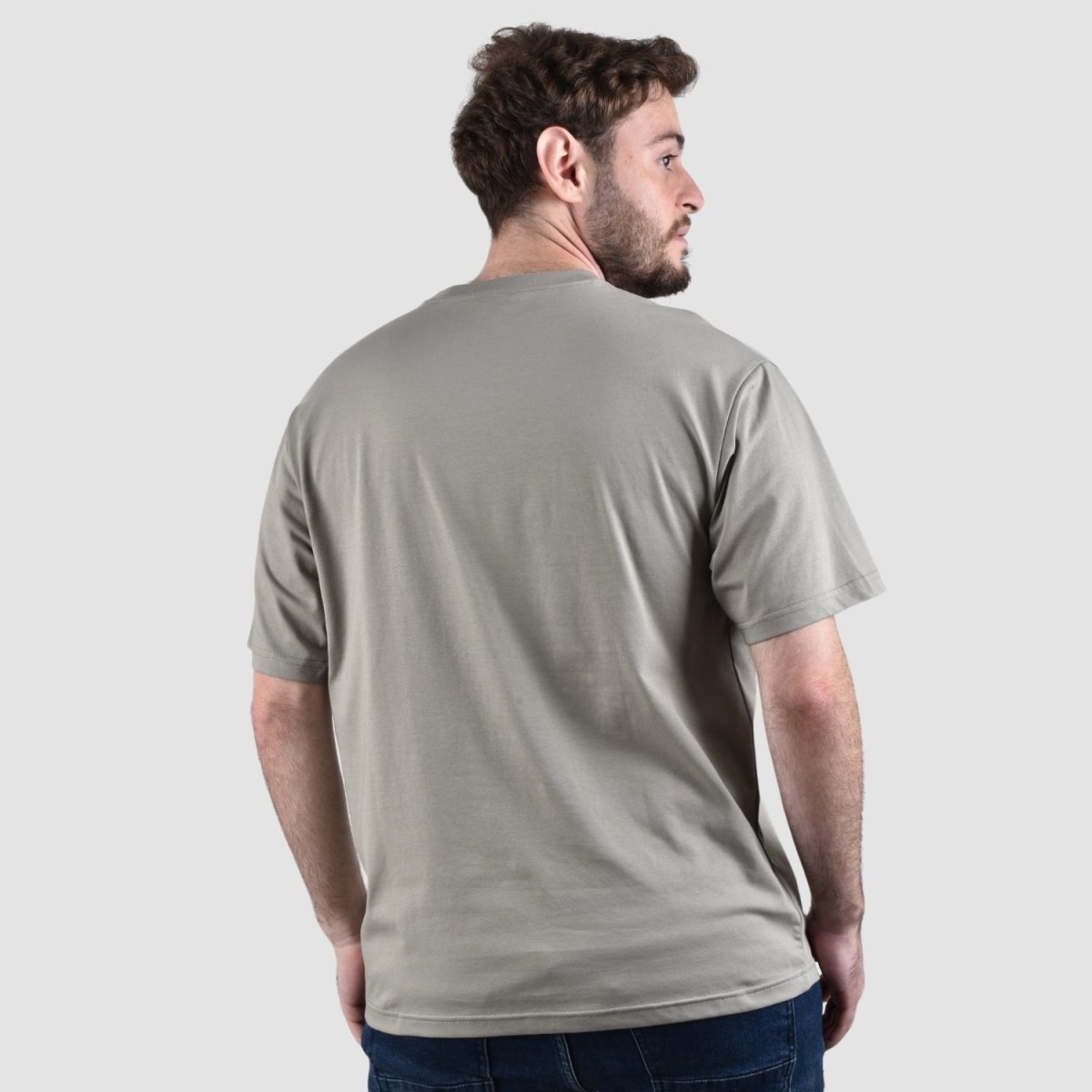 Giordano Men's Crew Neck Short Sleeve Wander Wonder Collection Relaxed Fit Print Tee - Premium Print Tee