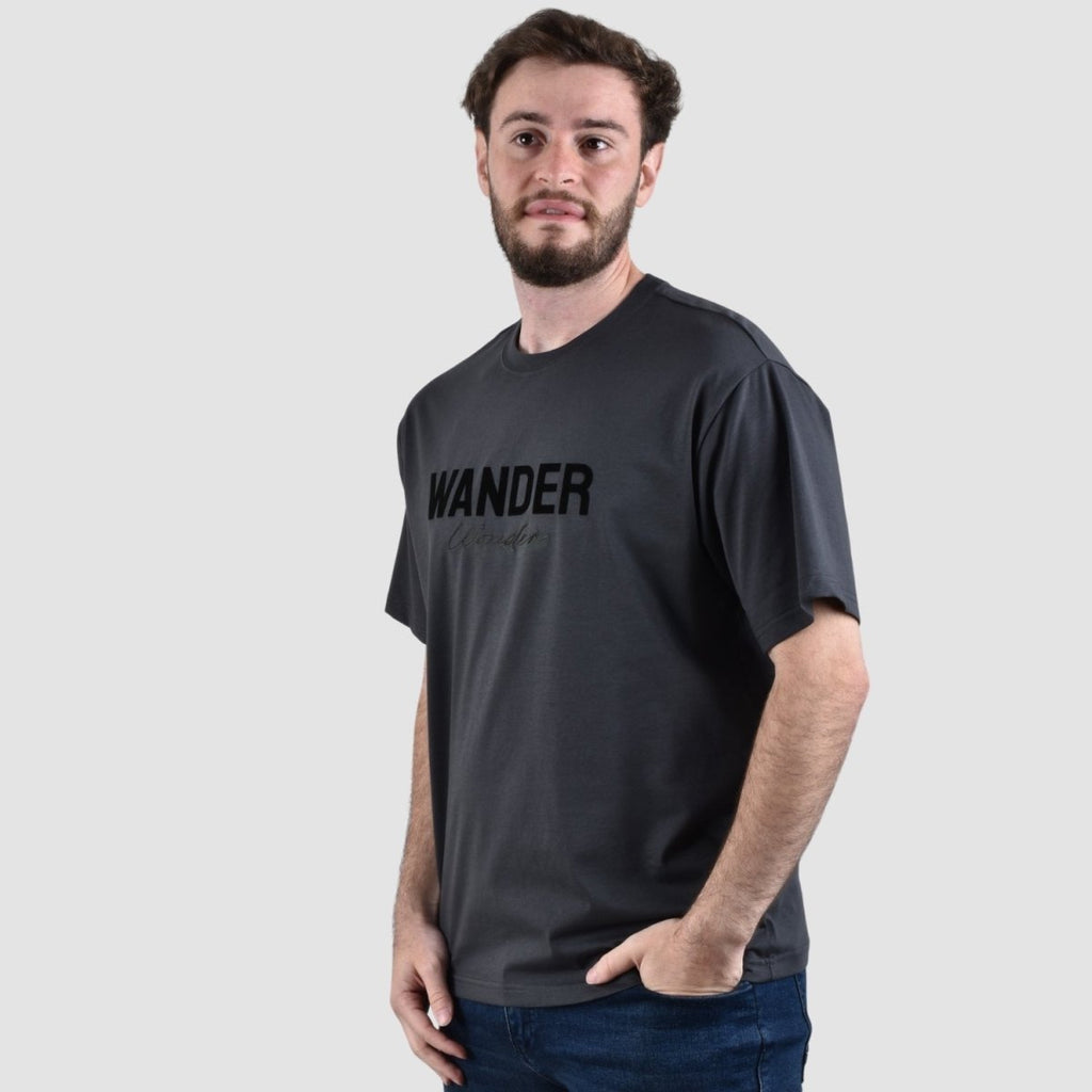 Giordano Men's Crew Neck Short Sleeve Wander Wonder Collection Relaxed Fit Print Tee - Premium Print Tee