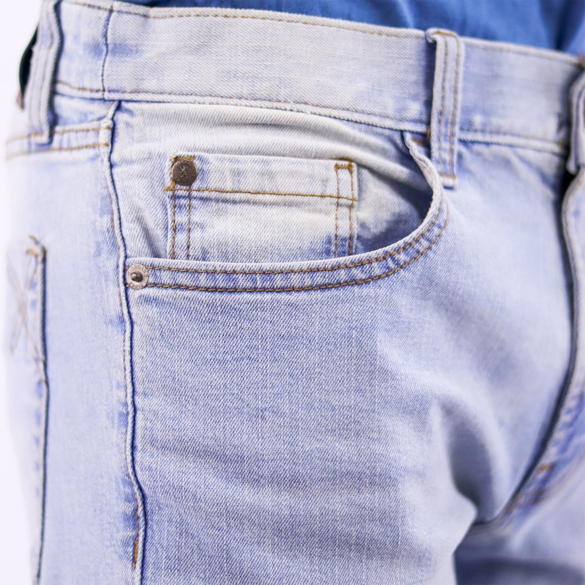 Giordano Men's Denim Low Rise Skinny Tapered Fit Jeans - Premium Jeans
