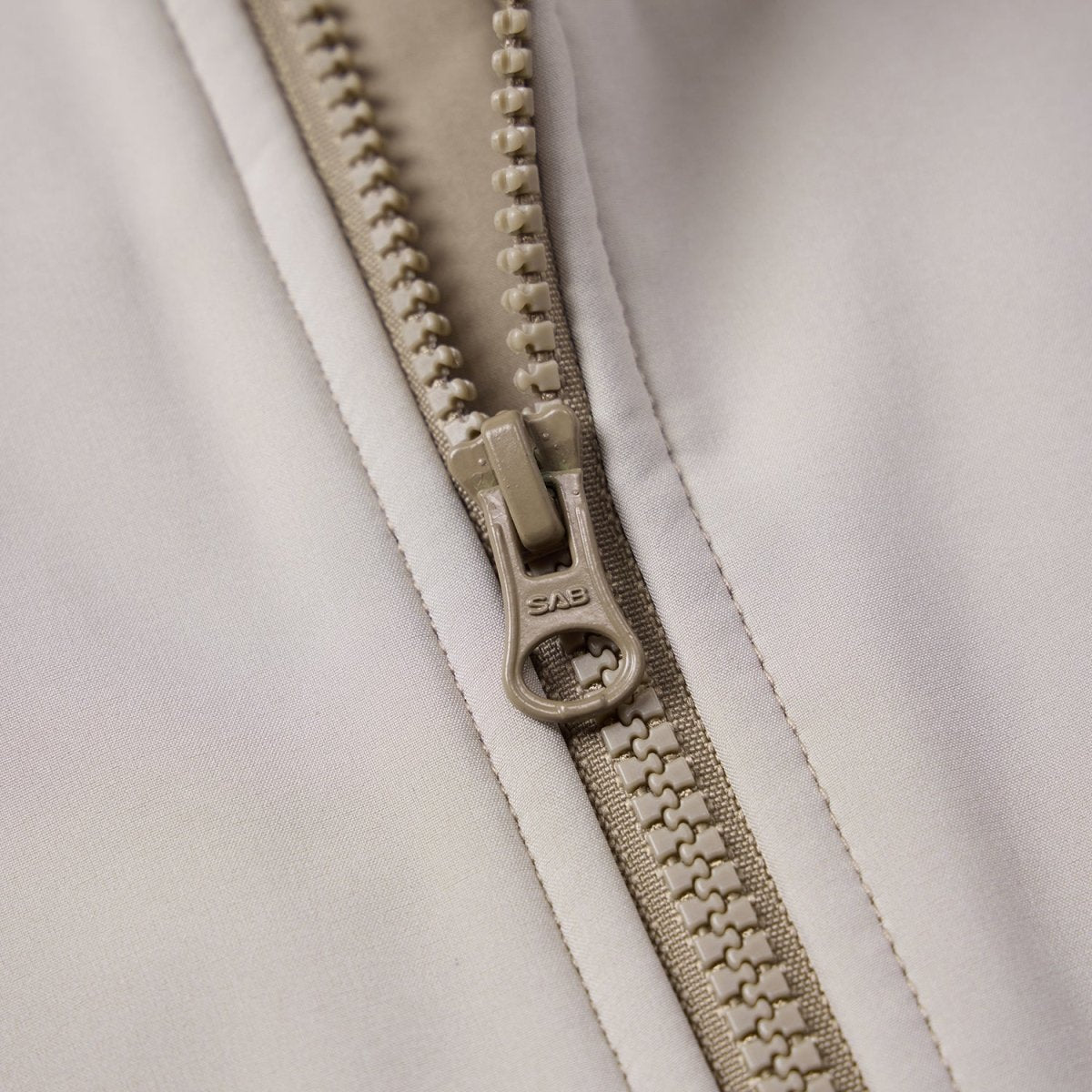 Giordano Men's G-Motion Softshell Jacket - Premium Jackets