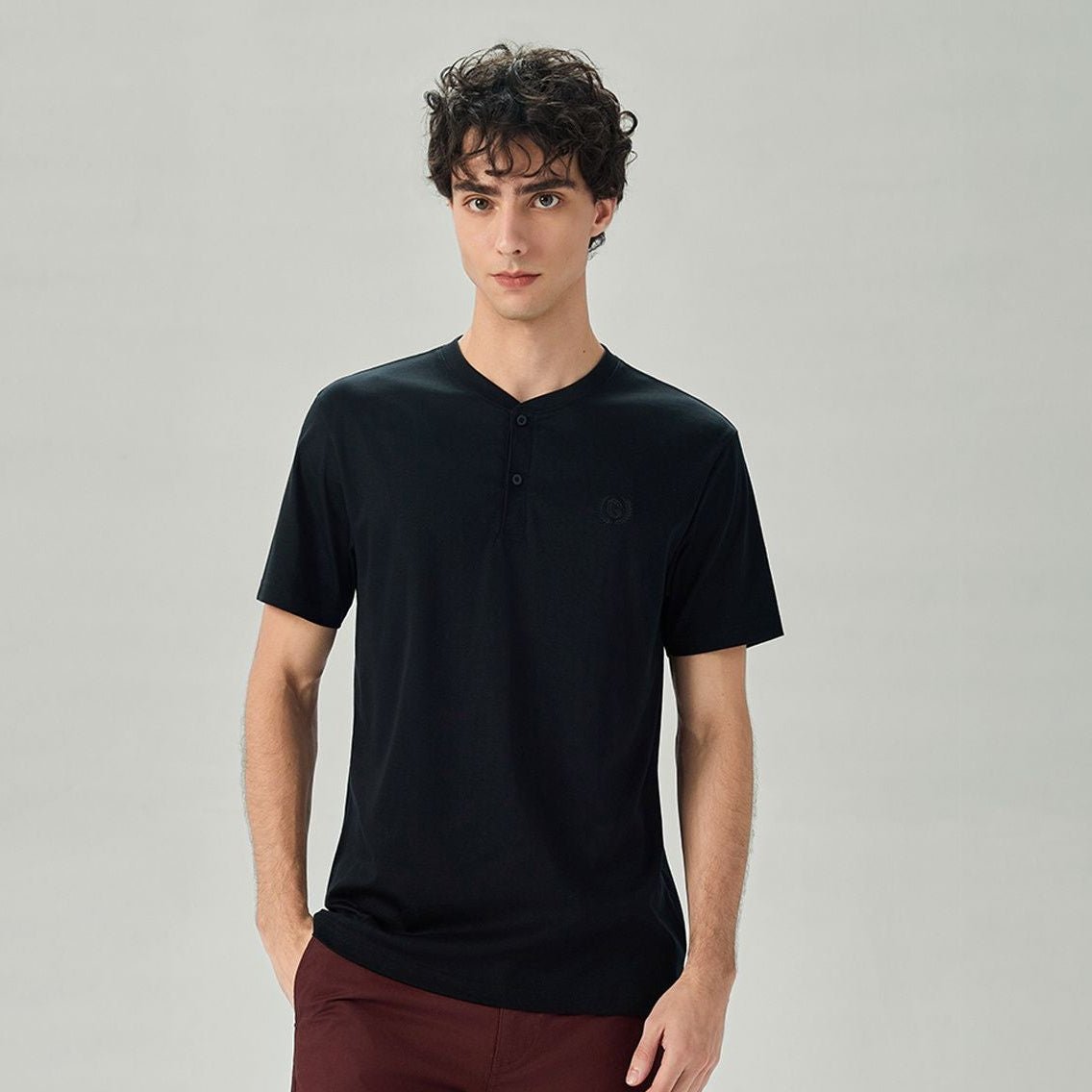 Giordano Men's Liquid Touch Slim Henley Tee - Premium Tee