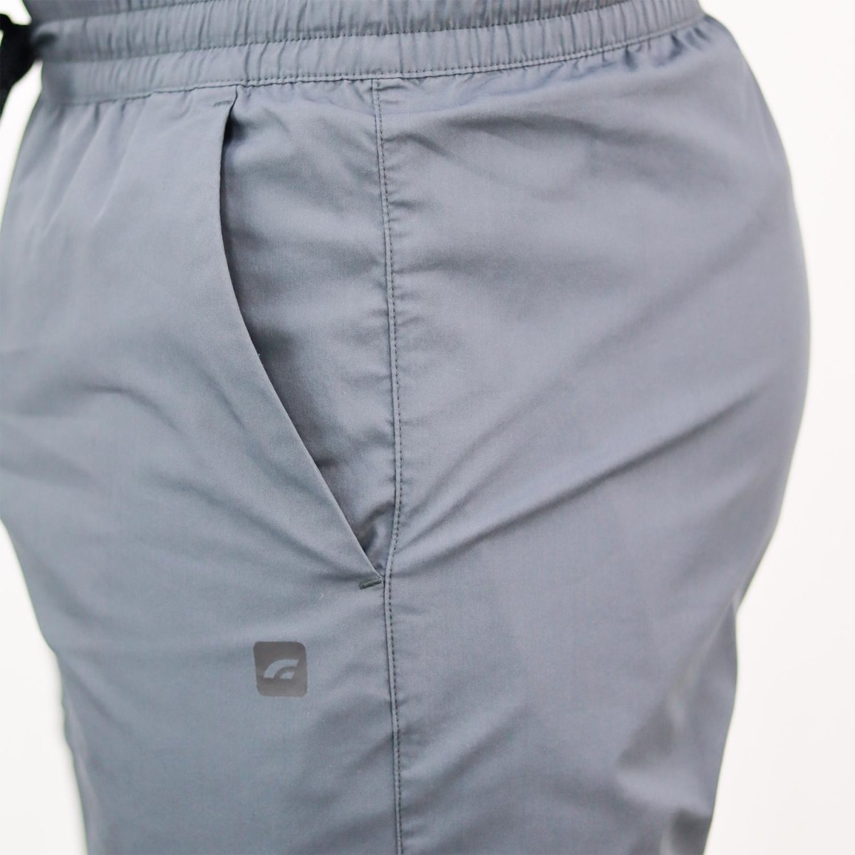 Giordano Men's Mid-Rise Regular Fit Drawstring Shorts - Premium Shorts