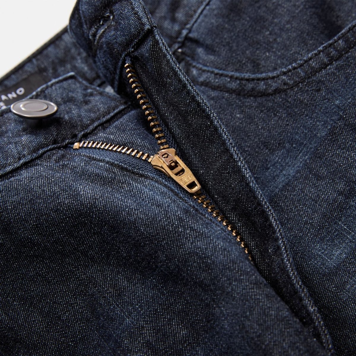 Giordano Men's Mid Rise Regular Zipper Jeans - Premium Jeans