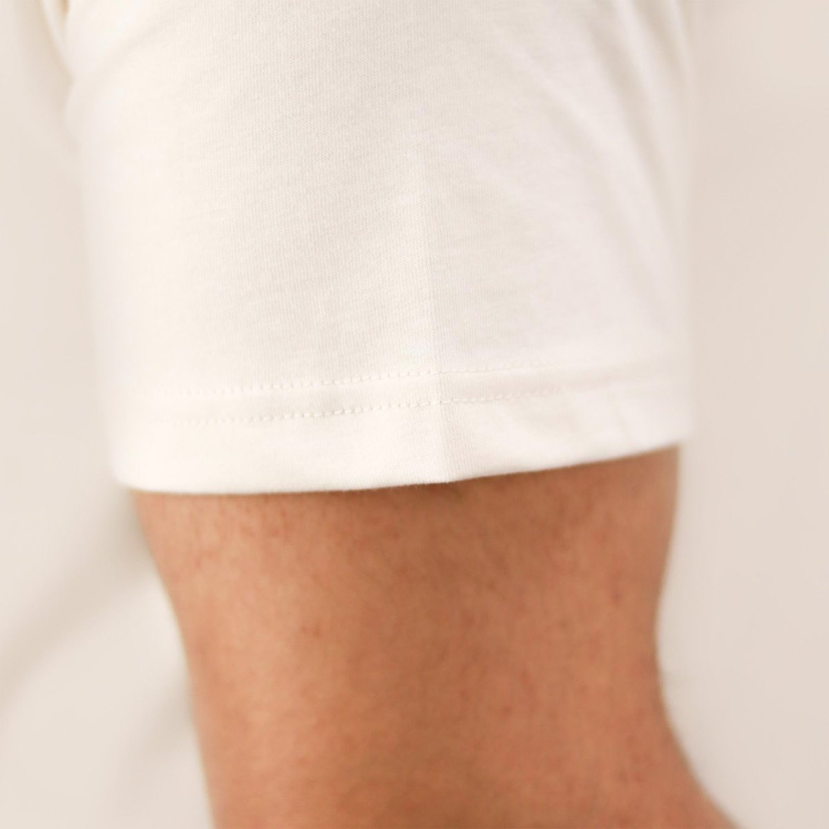 Giordano Men's Print Tee - Premium Print Tee