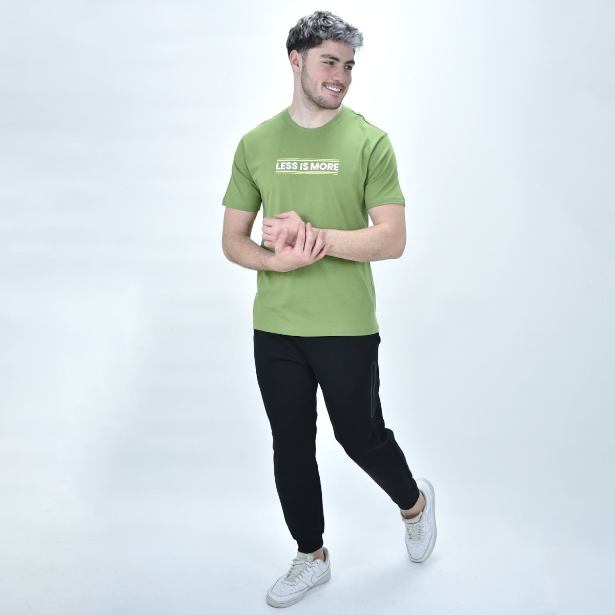 Giordano Men's Print Tee - Premium Print Tee