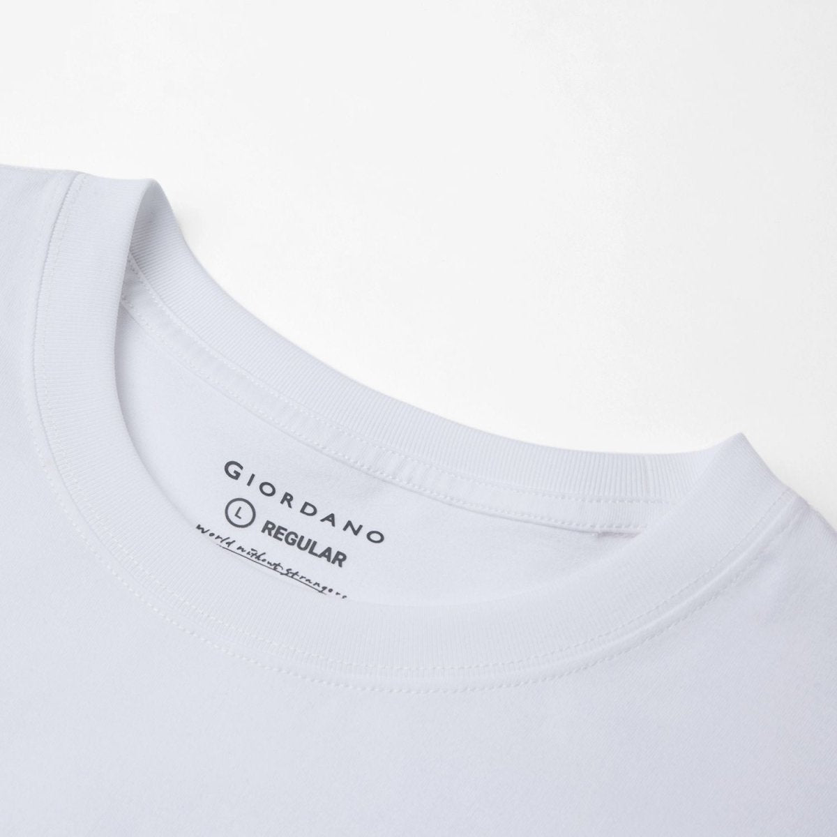 Giordano Men’s Regular Fit Cotton Embroidery Tee - Premium Tee