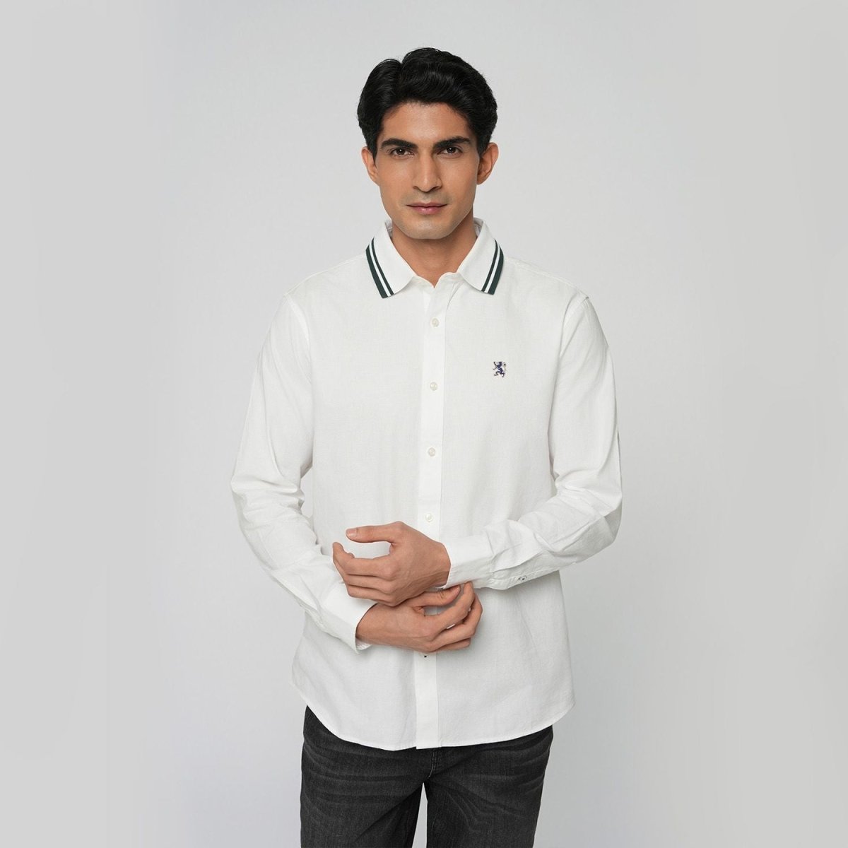 Giordano Men's Regular Fit Lion Oxford Shirt - first_variant_option_2 Premium Shirts for Giordano