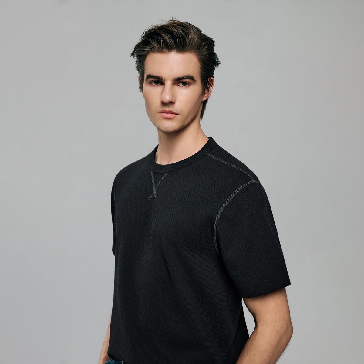 Giordano Men’s Regular Fit Stretch Waffle Tee - first_variant_option_2 Premium Tee for Giordano