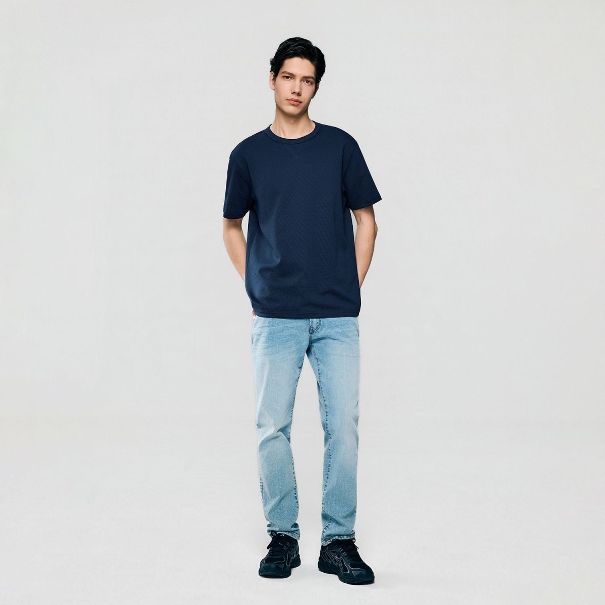 Giordano Men’s Regular Fit Stretch Waffle Tee - first_variant_option_2 Premium Tee for Giordano