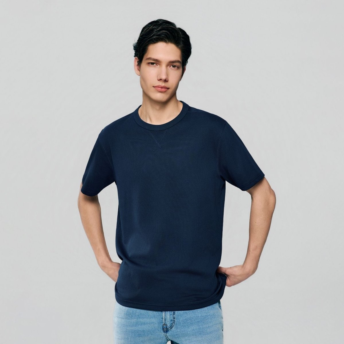Giordano Men’s Regular Fit Stretch Waffle Tee - first_variant_option_2 Premium Tee for Giordano