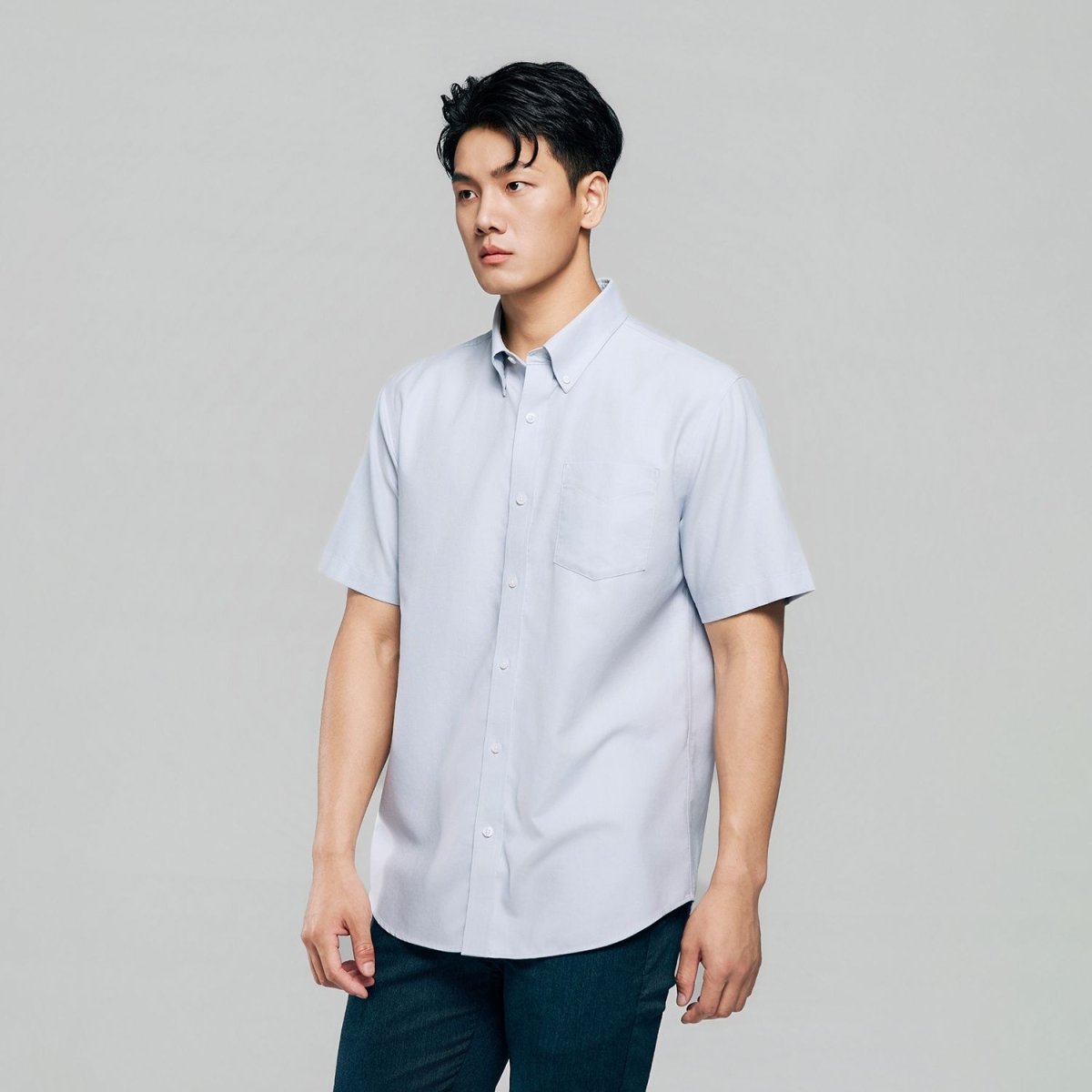 Giordano Men’s Regular Fit Wrinkle-Free Short Sleeve Oxford Shirt - Premium Shirts