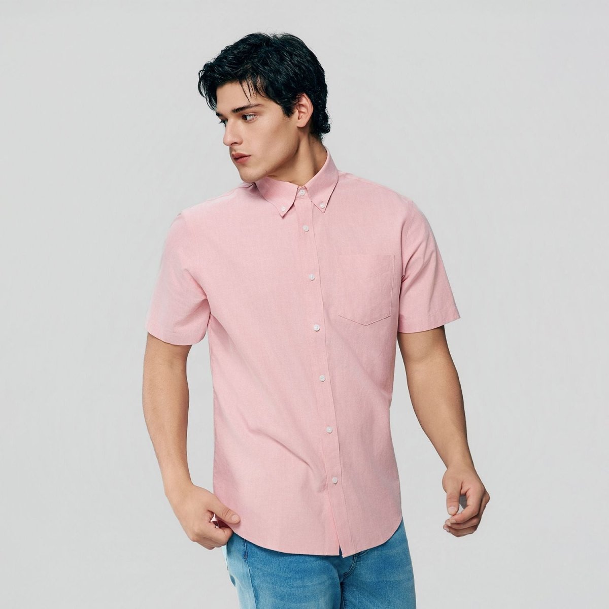Giordano Men’s Regular Fit Wrinkle-Free Short Sleeve Oxford Shirt - Premium Shirts